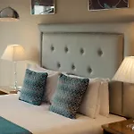 Scott\'S Hotel